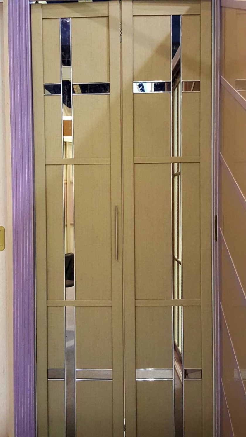 Двери гармошка шпонированные с зеркальным декором Алма-Ата (Алматы)